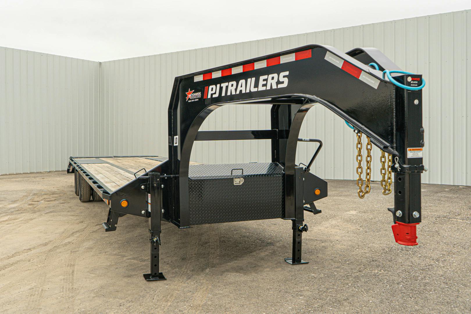 PJ Trailers 32'x102" Gooseneck Low Pro Flatbed Trailer w/ Duals (LD) - Stock #90643 - Image 28 of 28