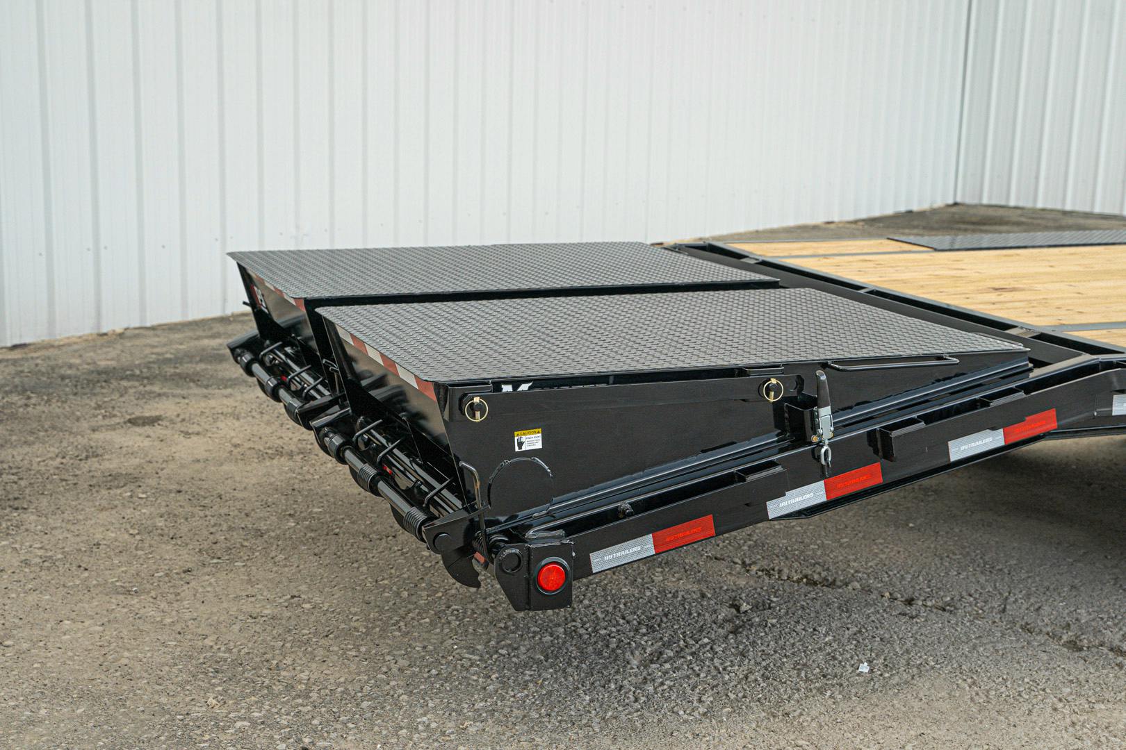 PJ Trailers 32'x102" Gooseneck Low Pro Flatbed Trailer w/ Singles (LS) - Stock #90721 - Image 11 of 16
