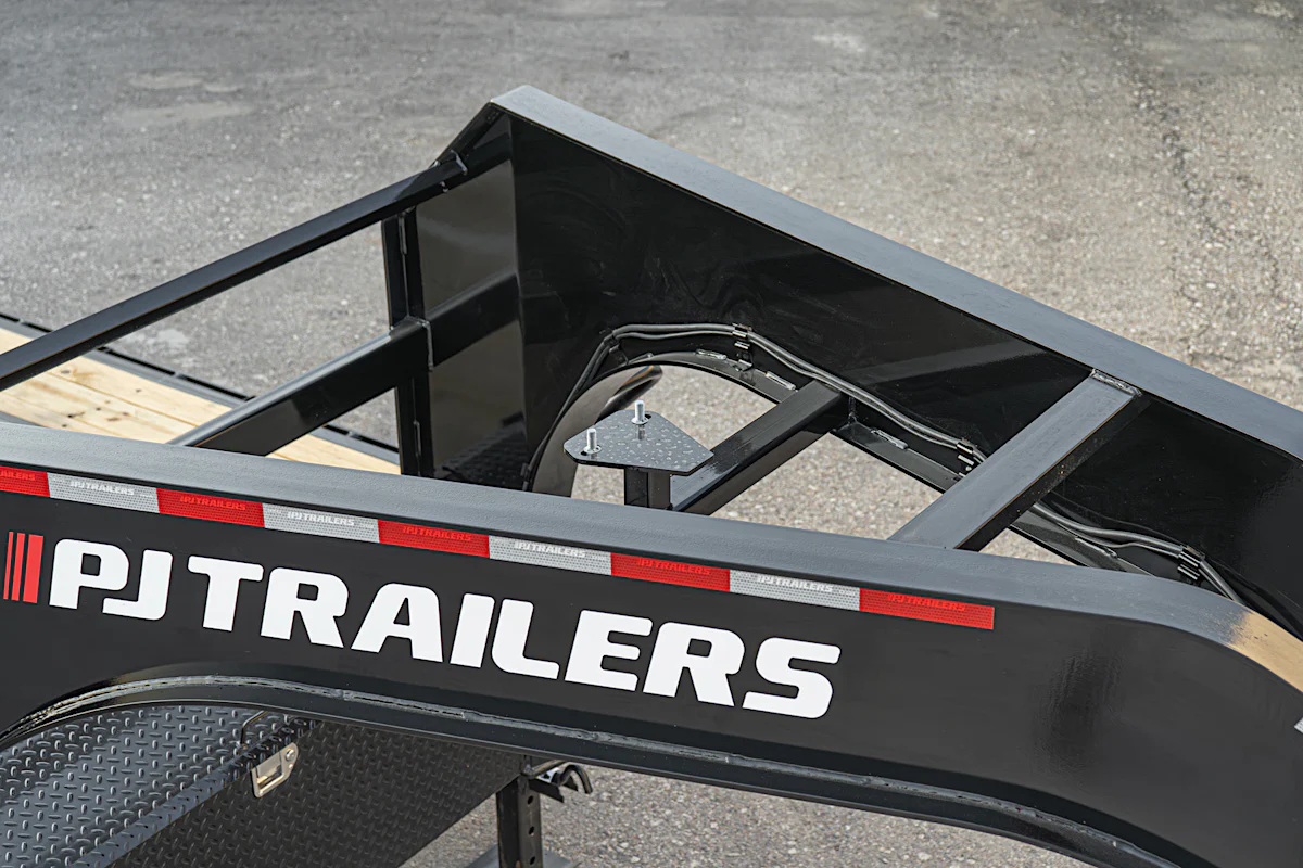 PJ Trailers 28'x102" Gooseneck Low Pro Flatbed Trailer w/ Singles (LS) - Stock #90777 - Image 5 of 20 PJ Trailers 28'x102" Gooseneck Low Pro Flatbed Trailer w/ Singles (LS) - Stock #90777 - Image 5 of 20