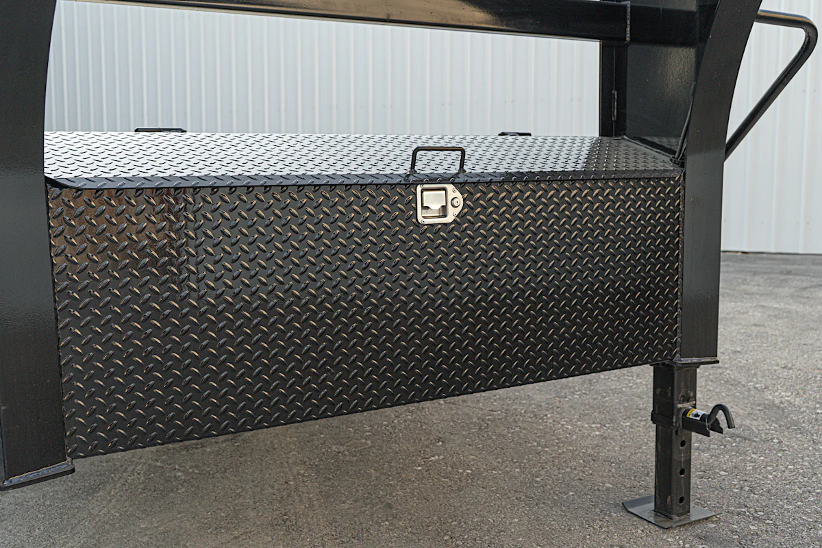 PJ Trailers 28'x102" Gooseneck Low Pro Flatbed Trailer w/ Singles (LS) - Stock #90777 - Image 8 of 20 PJ Trailers 28'x102" Gooseneck Low Pro Flatbed Trailer w/ Singles (LS) - Stock #90777 - Image 8 of 20