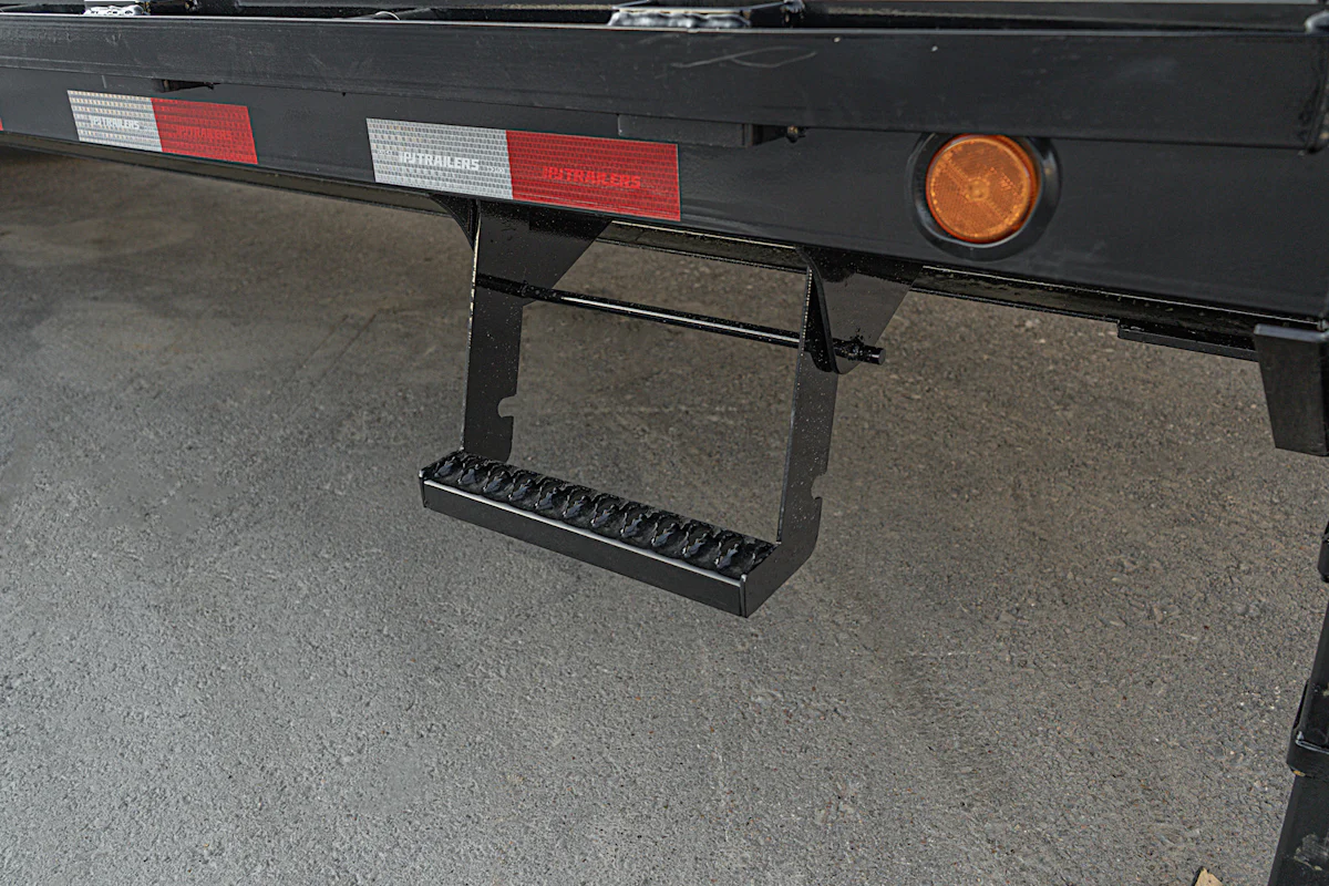 PJ Trailers 28'x102" Gooseneck Low Pro Flatbed Trailer w/ Singles (LS) - Stock #90777 - Image 12 of 20 PJ Trailers 28'x102" Gooseneck Low Pro Flatbed Trailer w/ Singles (LS) - Stock #90777 - Image 12 of 20