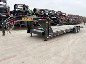 Kearney USED 24'x83" Gooseneck Equipment Trailer