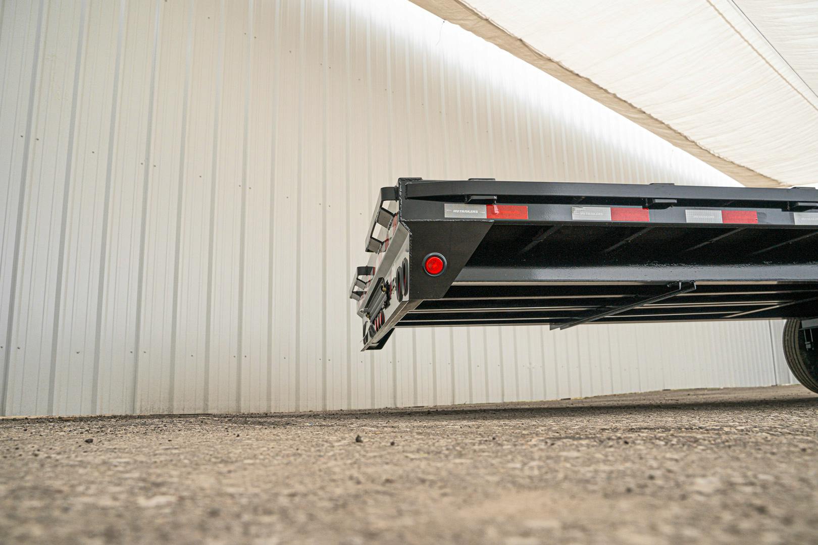 PJ Trailers 40'x102" 18k Gooseneck Flatbed Trailer w/ Singles (LX) - Stock #90902 - Image 16 of 17