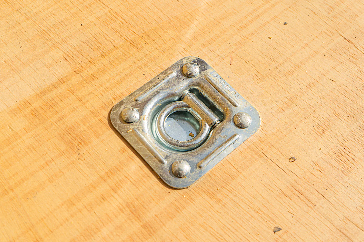 Spartan 8.5'x24' Enclosed Cargo Trailer w/ Rear Ramp Door (C2) - Stock #90942 - Image 18 of 19 Spartan 8.5'x24' Enclosed Cargo Trailer w/ Rear Ramp Door (C2) - Stock #90942 - Image 18 of 19