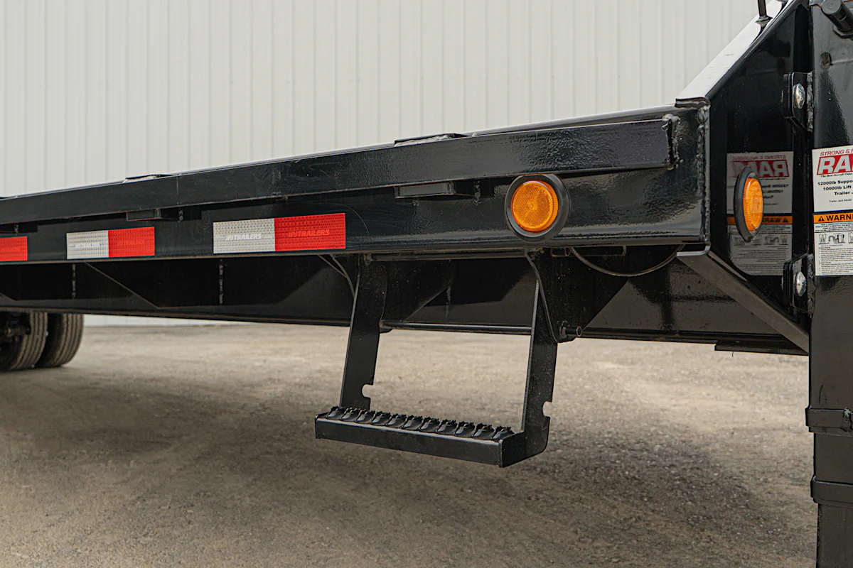 PJ Trailers 32'x102" Gooseneck Low Pro Flatbed Trailer w/ Duals (LD) - Stock #91039 - Image 16 of 28 PJ Trailers 32'x102" Gooseneck Low Pro Flatbed Trailer w/ Duals (LD) - Stock #91039 - Image 16 of 28
