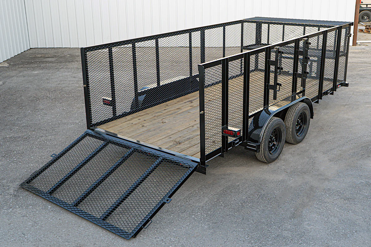 Texas Bragg 16'x83" Landscape Trailer w/ 4' Sides & 4' Gate (L2) - Stock #91113 - Image 12 of 14 Texas Bragg 16'x83" Landscape Trailer w/ 4' Sides & 4' Gate (L2) - Stock #91113 - Image 12 of 14