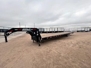 MAXX-D USED 40'x102" Gooseneck Flatbed Trailer w/ 8k Axles