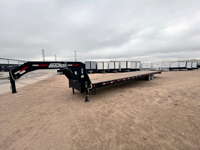 MAXX-D USED 40'x102" Gooseneck Flatbed Trailer w/ 8k Axles
