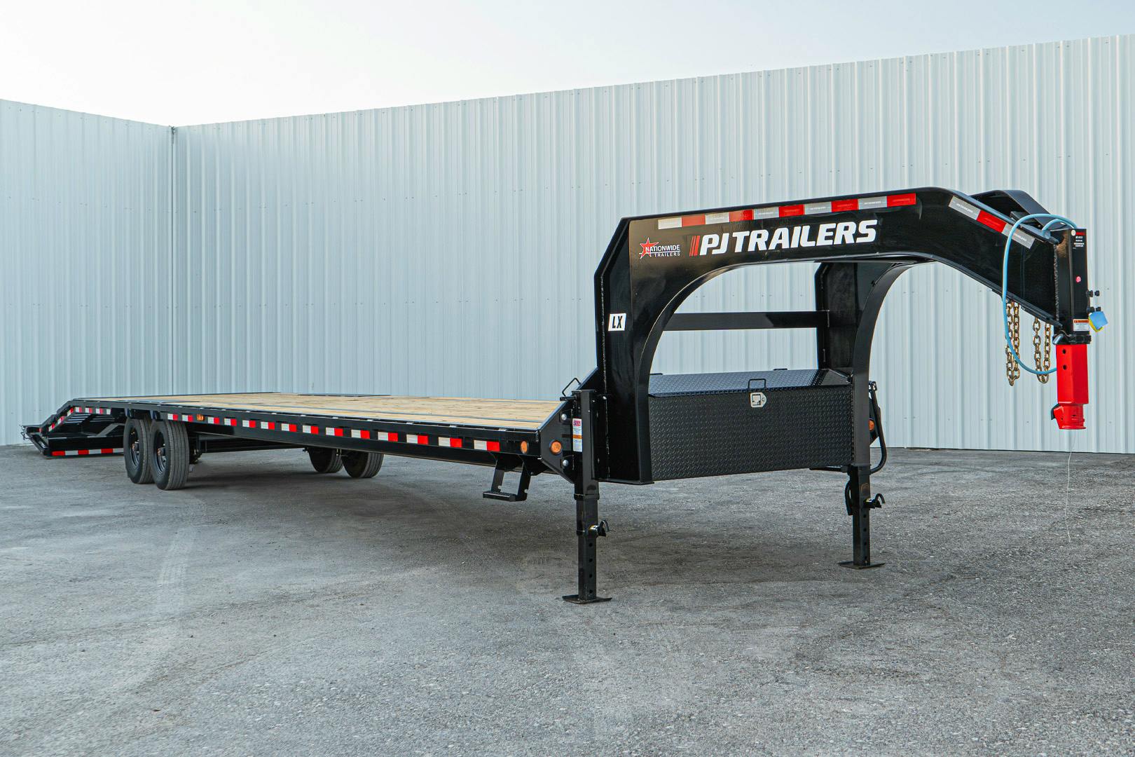 PJ Trailers 40'x102" 18k Gooseneck Flatbed Trailer w/ Singles (LX) - Stock #91255 - Image 6 of 27