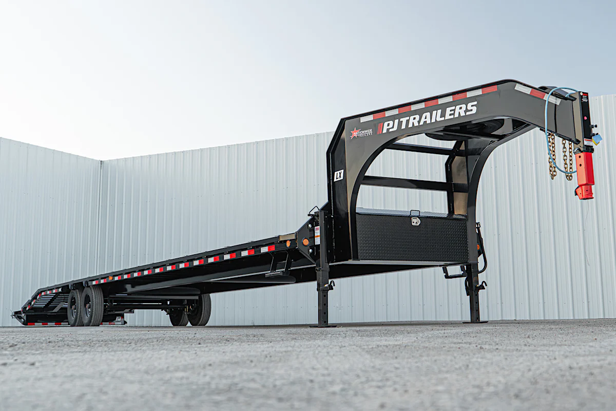 PJ Trailers 40'x102" 18k Gooseneck Flatbed Trailer w/ Singles (LX) - Stock #91255 - Image 9 of 27 PJ Trailers 40'x102" 18k Gooseneck Flatbed Trailer w/ Singles (LX) - Stock #91255 - Image 9 of 27