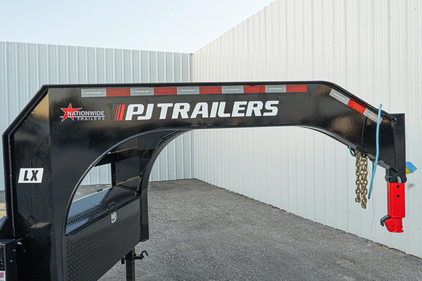 PJ Trailers 40'x102" 18k Gooseneck Flatbed Trailer w/ Singles (LX) - Stock #91255 - Image 12 of 27