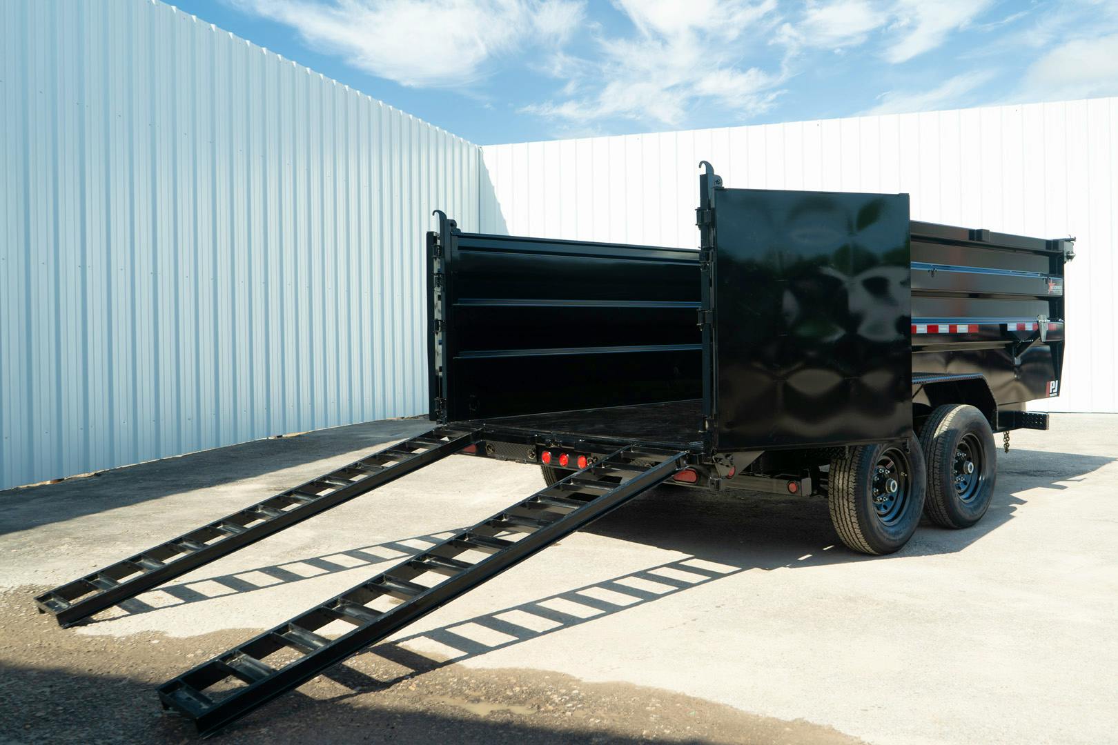PJ Trailers 14'x83" Low Pro High Side Dump Trailer w/ 4' Sides (DM) - Stock #91398 - Image 22 of 30