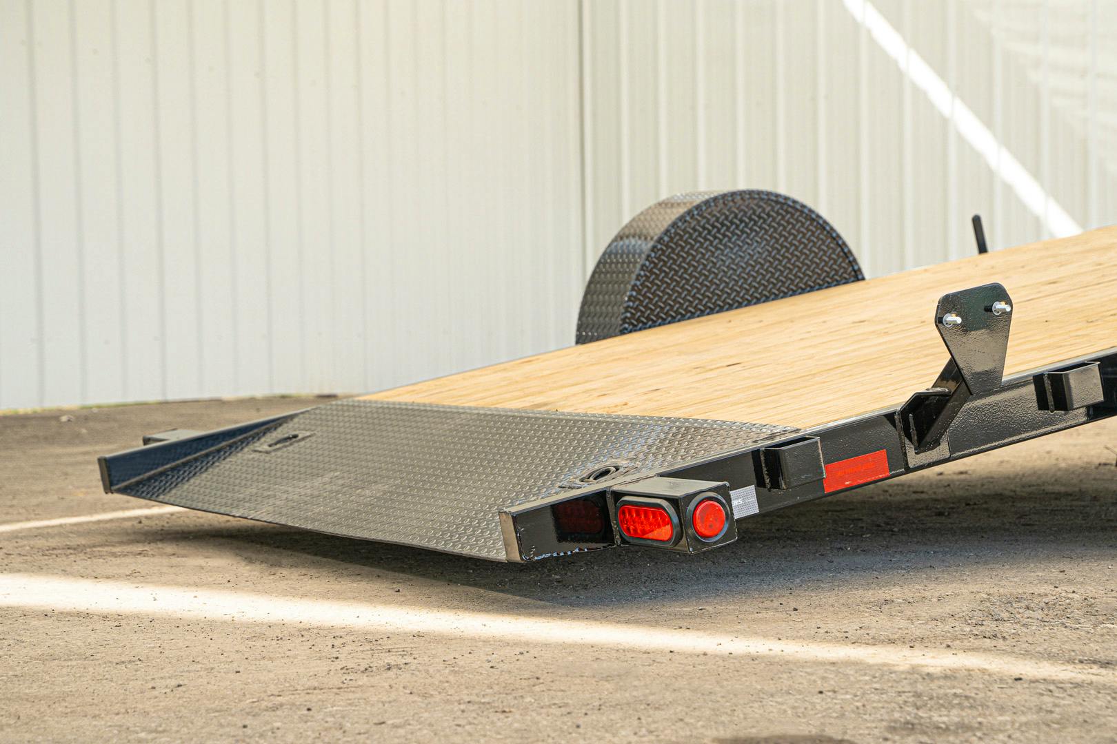 PJ Trailers 13'x81" Single Axle Hydraulic Gravity Tilt Trailer (T1) - Stock #91402 - Image 16 of 18