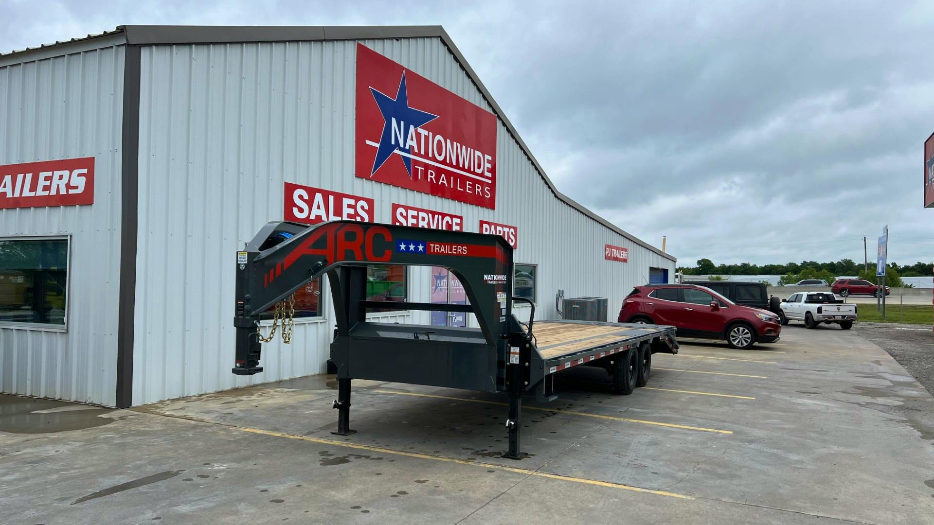 ARC Trailers 25'x102" Gooseneck Flatbed Trailer w/ 5' Dovetail (GDS) - Stock #91408 - Image 6 of 6