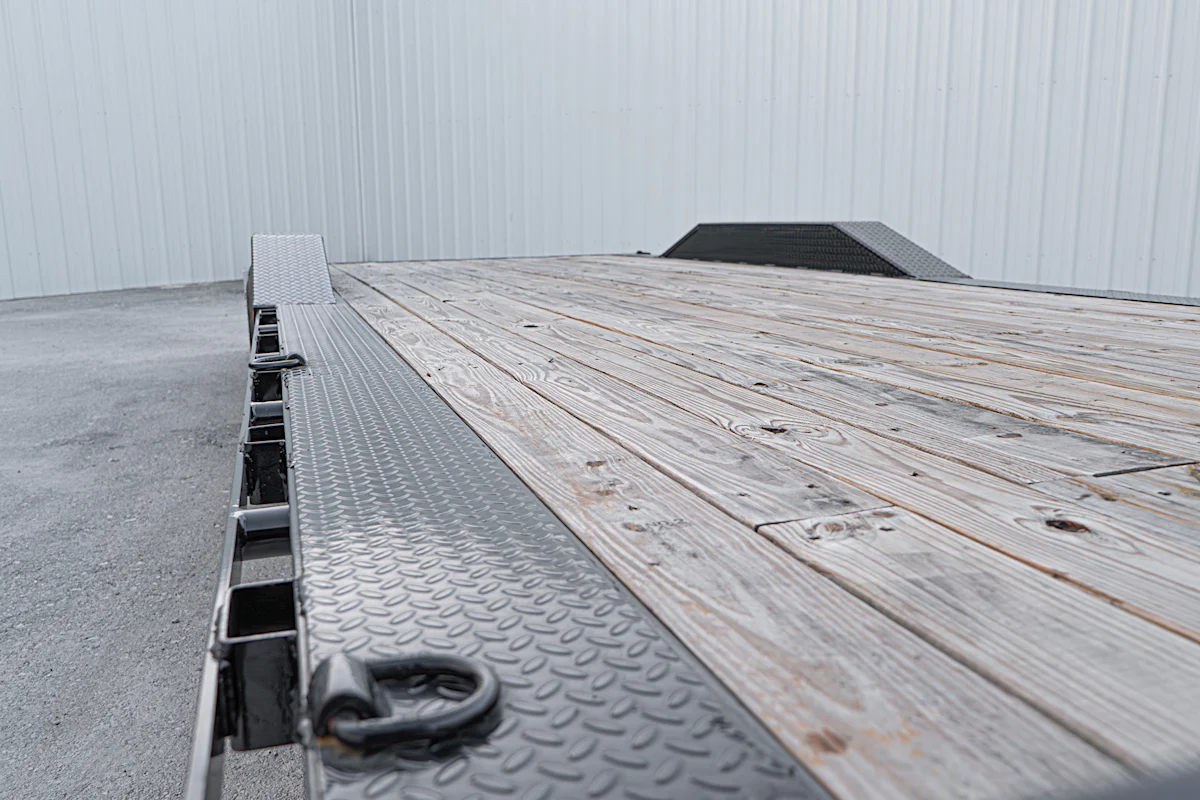 PJ Trailers 24'x102" 6" Channel Super-Wide Equipment Trailer (B6) - Stock #91540 - Image 16 of 17 PJ Trailers 24'x102" 6" Channel Super-Wide Equipment Trailer (B6) - Stock #91540 - Image 16 of 17