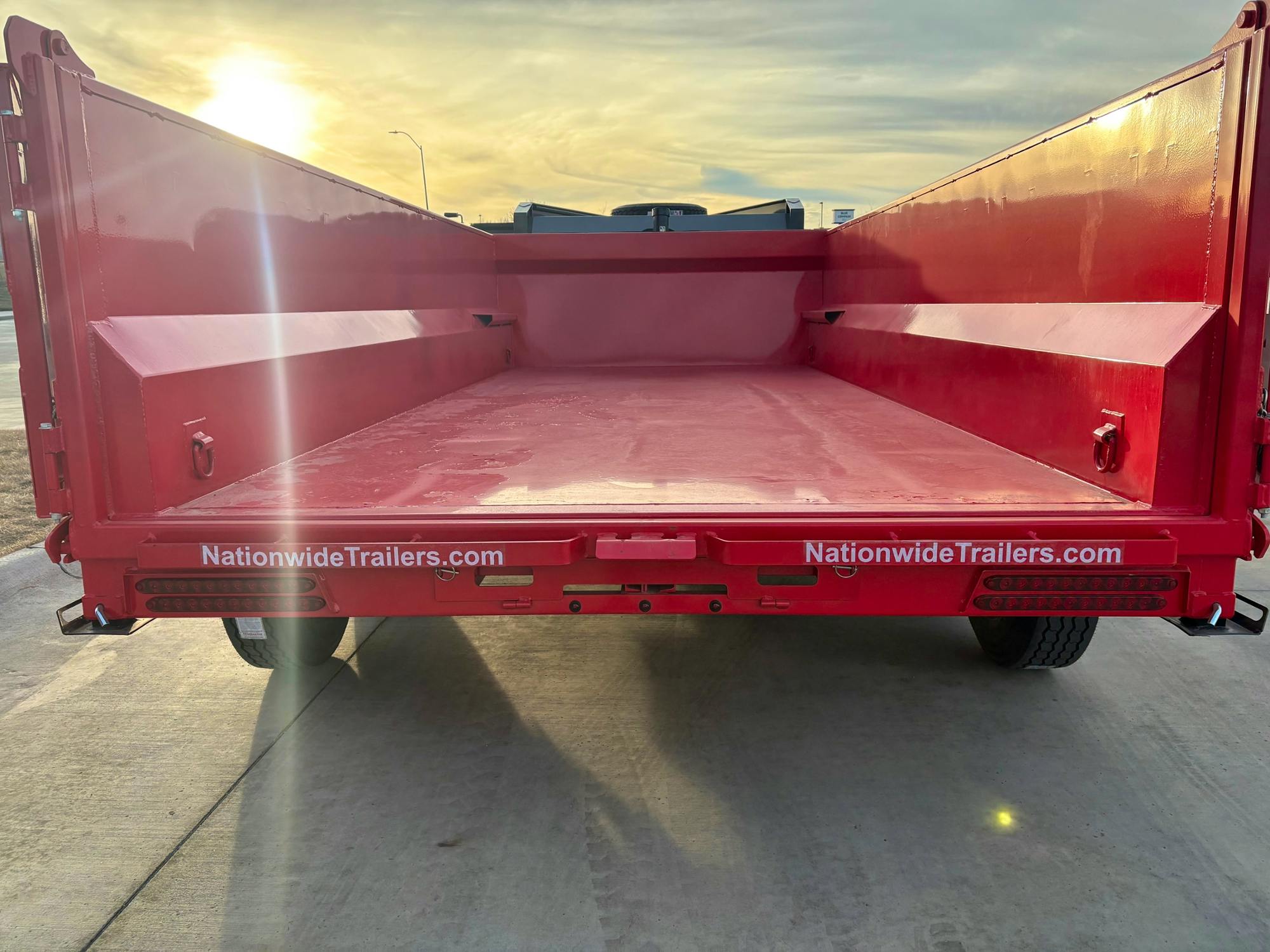 ARC Trailers 16'x83" Gooseneck Telescopic Dump Trailer w/ 3' Sides (GDT) - Stock #91579 - Image 5 of 6