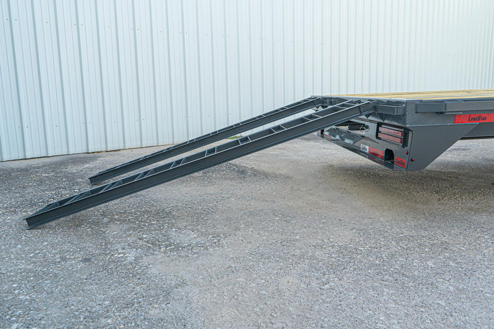 ARC Trailers 40'x102" 14K Gooseneck Flatbed Trailer (GDS) - Stock #91582 - Image 4 of 10