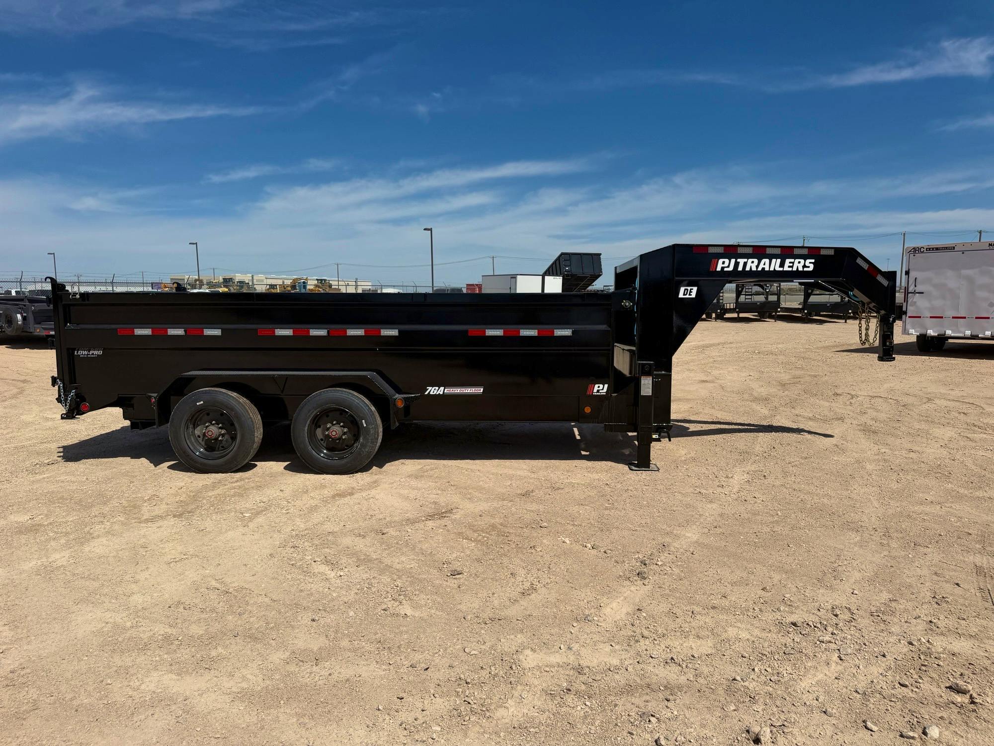 PJ Trailers 16'x83" Heavy Duty Dump Trailer w/ 3ft Sides (DE) - Stock #91603 - Image 7 of 8
