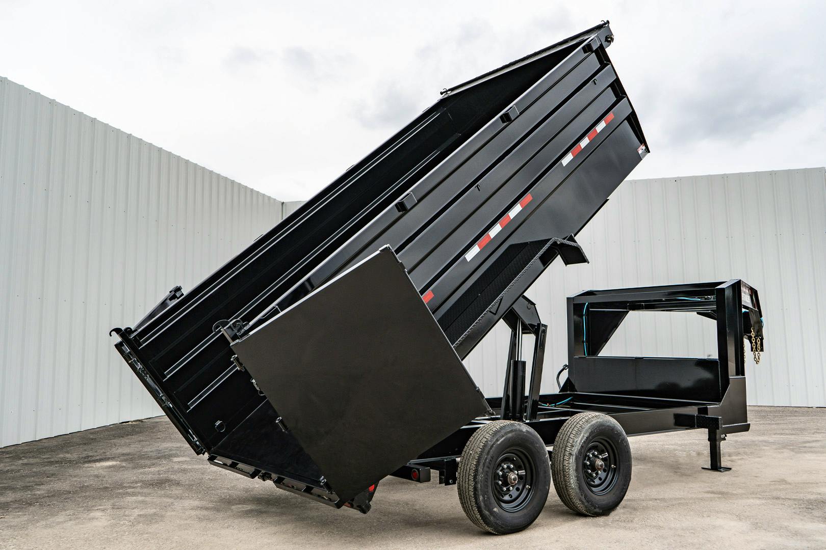 PJ Trailers 14'x83" 18k GN Low Pro Dump Trailer w/ 4' Sides (DX) - Stock #91620 - Image 29 of 34