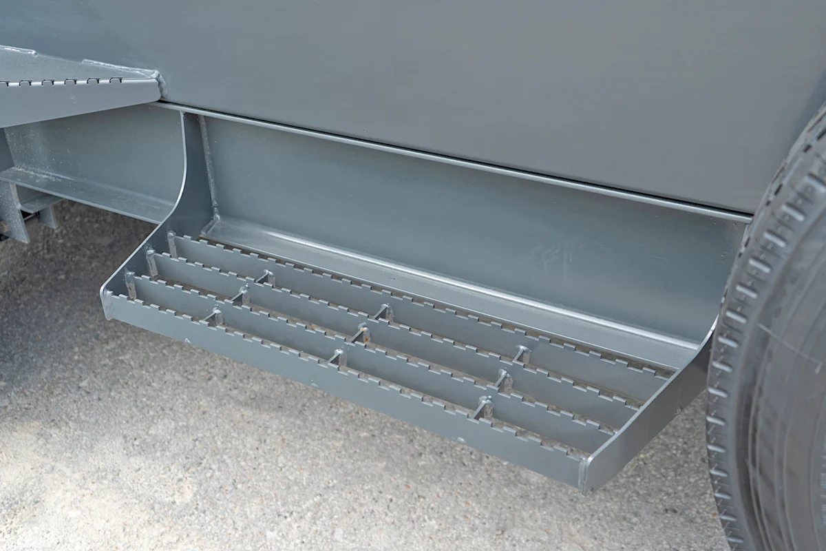 ARC Trailers 14'x83" Telescopic Dump Trailer w/ 3' Sides (BDT) - Stock #91640 - Image 10 of 15 ARC Trailers 14'x83" Telescopic Dump Trailer w/ 3' Sides (BDT) - Stock #91640 - Image 10 of 15