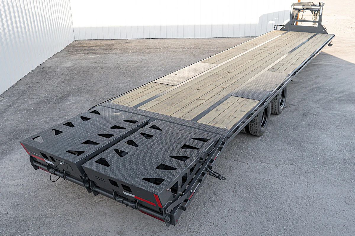 ARC Trailers 40'x102" 24K Gooseneck Flatbed Trailer w/ Duals (GDD) - Stock #91661 - Image 9 of 11 ARC Trailers 40'x102" 24K Gooseneck Flatbed Trailer w/ Duals (GDD) - Stock #91661 - Image 9 of 11