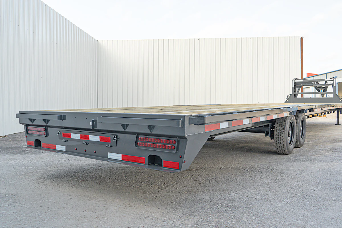 ARC Trailers 40'x102" 14K Gooseneck Flatbed Trailer (GDS) - Stock #91666 - Image 3 of 10 ARC Trailers 40'x102" 14K Gooseneck Flatbed Trailer (GDS) - Stock #91666 - Image 3 of 10