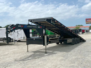 Load Trail USED 32X102 Full Deckover Tilt Trailer