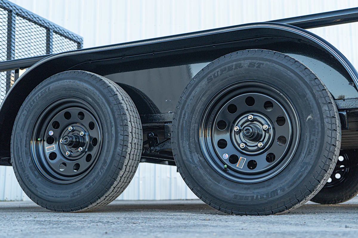 Texas Bragg 16'x83" Utility Trailer w/ 4' Gate (U2) - Stock #91707 - Image 11 of 15 Texas Bragg 16'x83" Utility Trailer w/ 4' Gate (U2) - Stock #91707 - Image 11 of 15