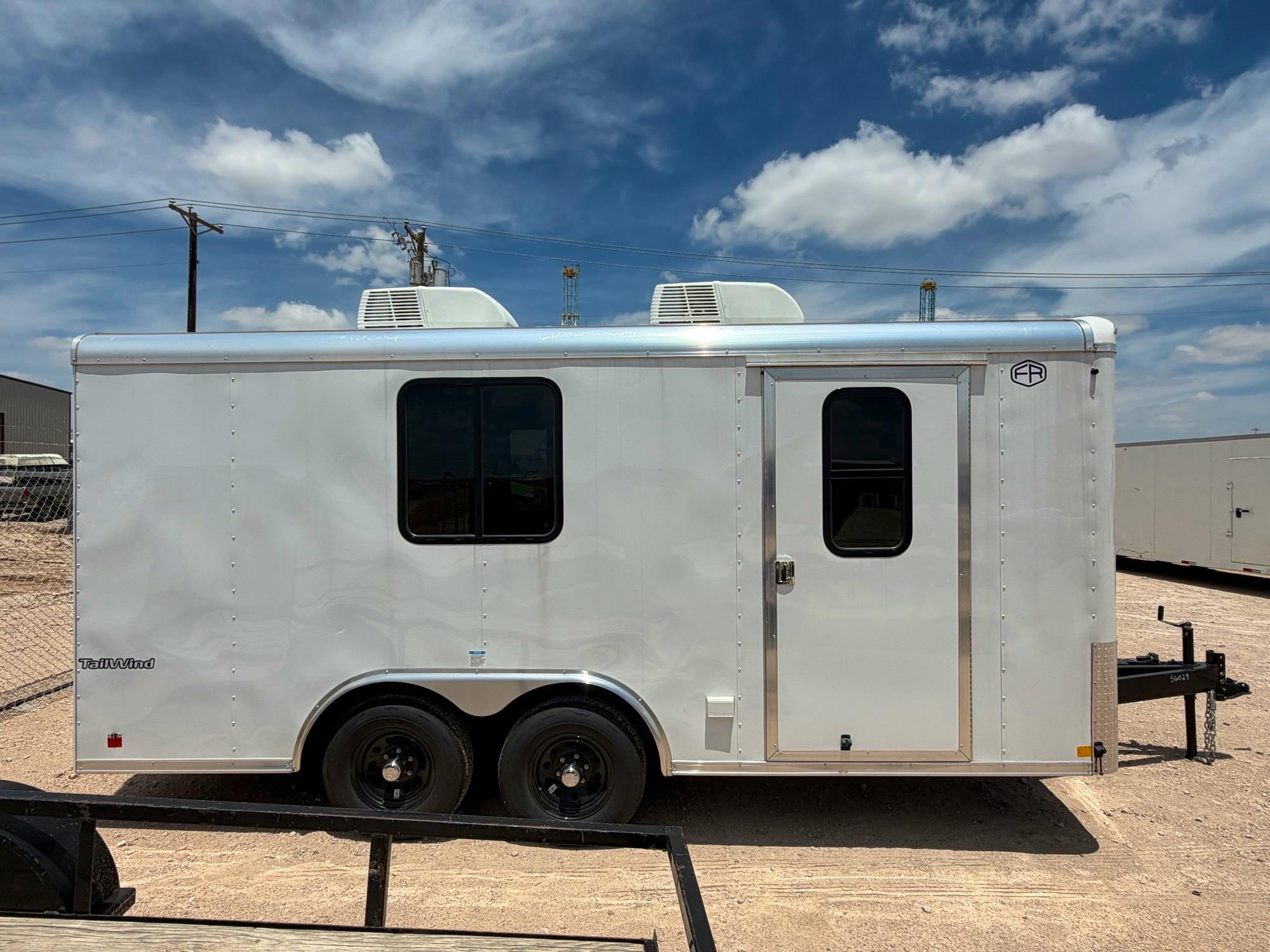 Continental Cargo 8.5'x16' Enclosed Office Trailer - Stock #92134 - Image 5 of 6