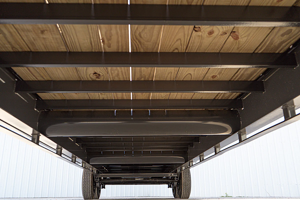 ARC Trailers 32'x102" 14K Gooseneck Flatbed Trailer (GDS) - Stock #92272 - Image 6 of 10 ARC Trailers 32'x102" 14K Gooseneck Flatbed Trailer (GDS) - Stock #92272 - Image 6 of 10