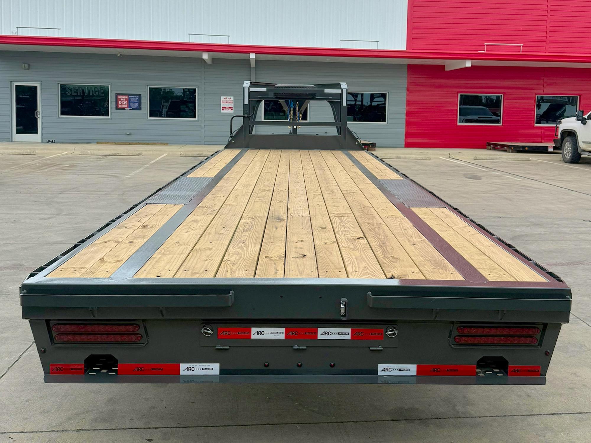ARC Trailers 25'x102" Gooseneck Flatbed Trailer (GDS) - Stock #92286 - Image 2 of 6