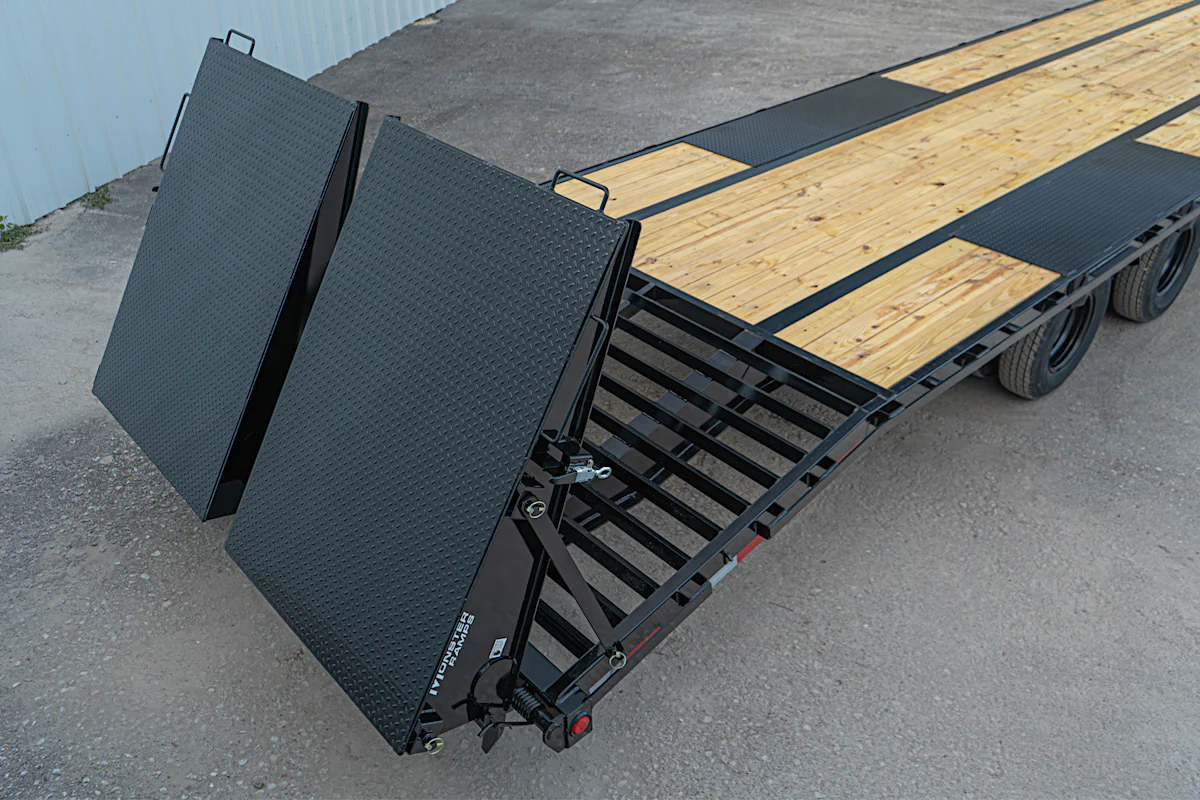 PJ Trailers 40'x102" Gooseneck Low Pro Flatbed Trailer w/ Duals (LD) - Stock #92341 - Image 8 of 20 PJ Trailers 40'x102" Gooseneck Low Pro Flatbed Trailer w/ Duals (LD) - Stock #92341 - Image 8 of 20