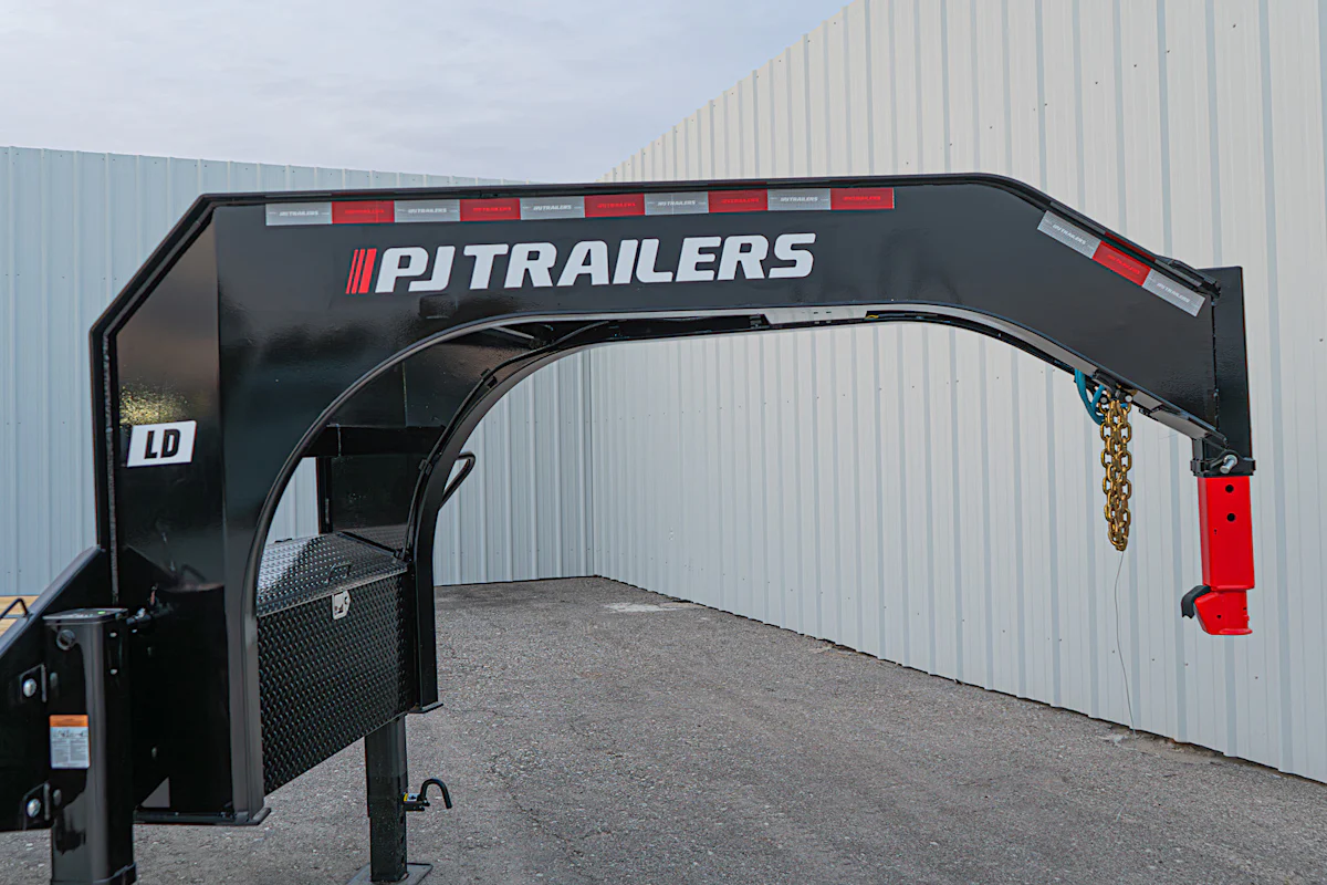 PJ Trailers 40'x102" Gooseneck Low Pro Flatbed Trailer w/ Duals (LD) - Stock #92341 - Image 17 of 20 PJ Trailers 40'x102" Gooseneck Low Pro Flatbed Trailer w/ Duals (LD) - Stock #92341 - Image 17 of 20