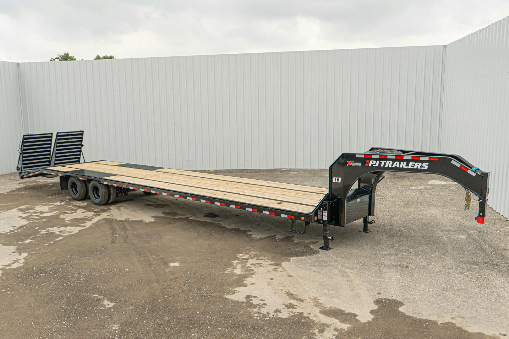 PJ Trailers 40'x102" Gooseneck Low Pro Flatbed Trailer w/ Duals (LD) - Stock #92378 - Image 1 of 28