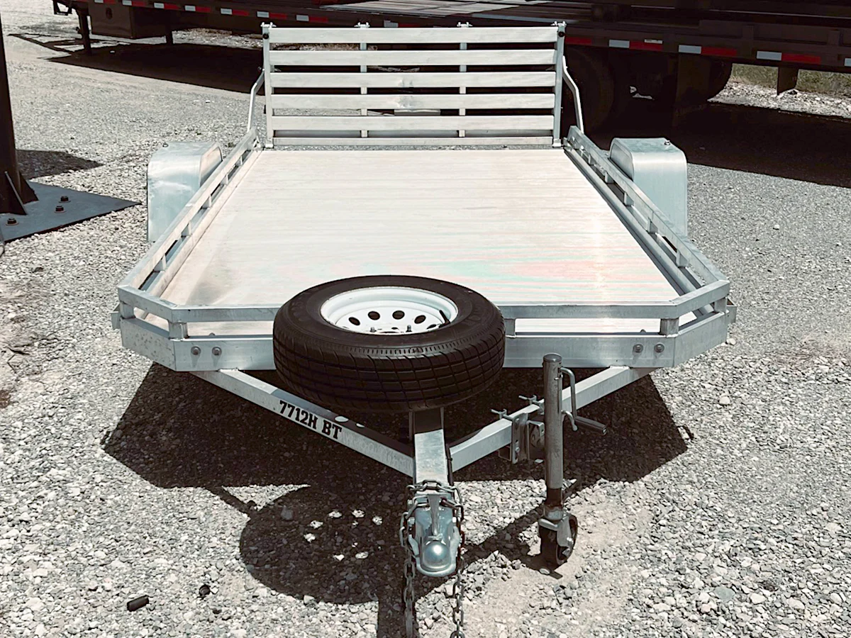 Aluma USED 12'x77" Aluminum Utility Trailer - Stock #92682 - Image 5 of 8 Aluma USED 12'x77" Aluminum Utility Trailer - Stock #92682 - Image 5 of 8