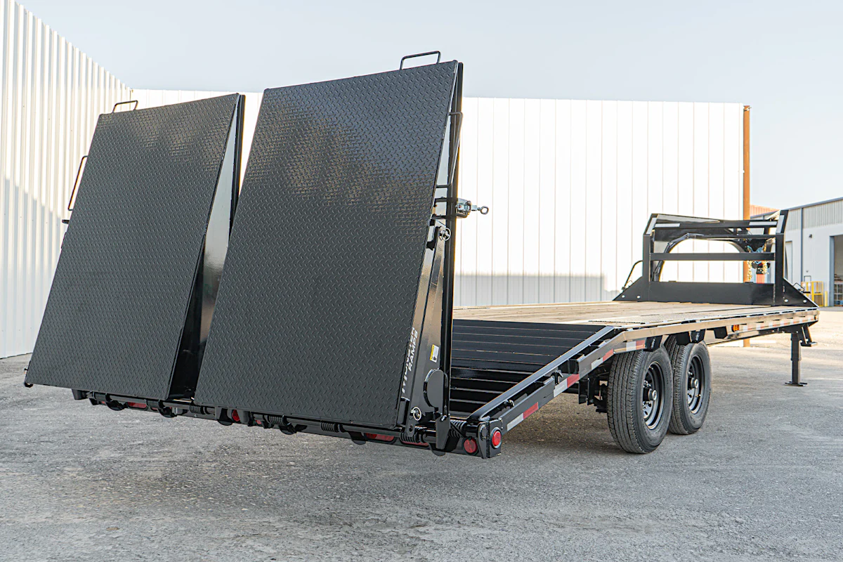 PJ Trailers 25'x102" Gooseneck Low Pro Flatbed Trailer w/ Singles (LS) - Stock #92729 - Image 26 of 27 PJ Trailers 25'x102" Gooseneck Low Pro Flatbed Trailer w/ Singles (LS) - Stock #92729 - Image 26 of 27