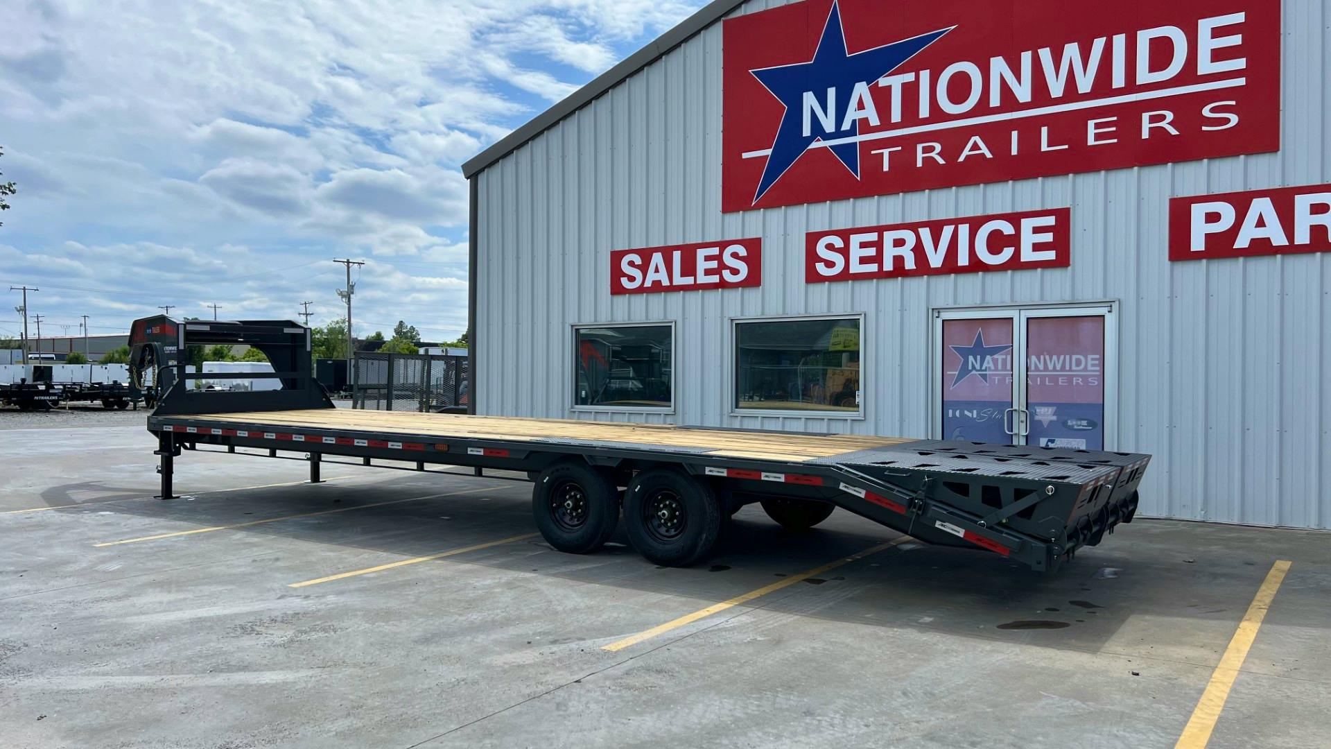 ARC Trailers 32'x102" Gooseneck Flatbed Trailer w/ 5' Dovetail (GDS) - Stock #92852 - Image 3 of 6