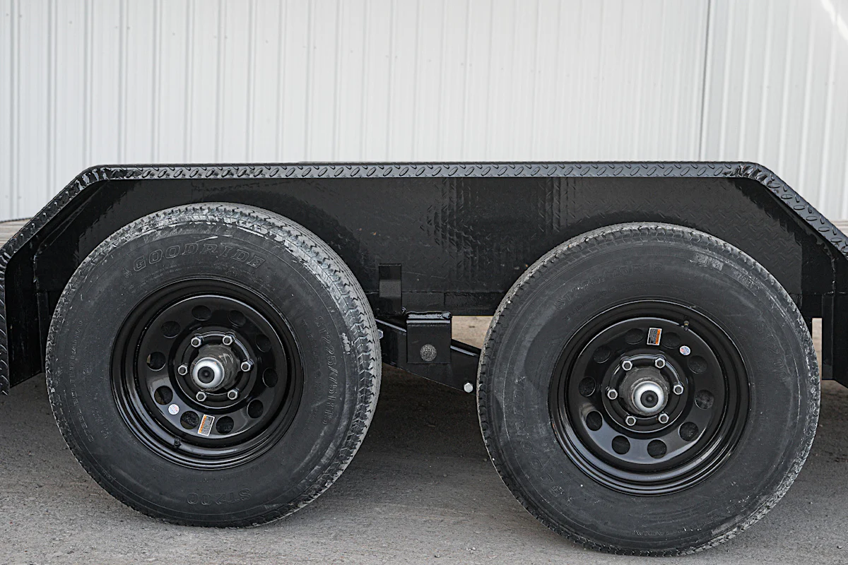 PJ Trailers 20'x83" 5" Channel Equipment Trailer (CE) - Stock #92867 - Image 9 of 20 PJ Trailers 20'x83" 5" Channel Equipment Trailer (CE) - Stock #92867 - Image 9 of 20