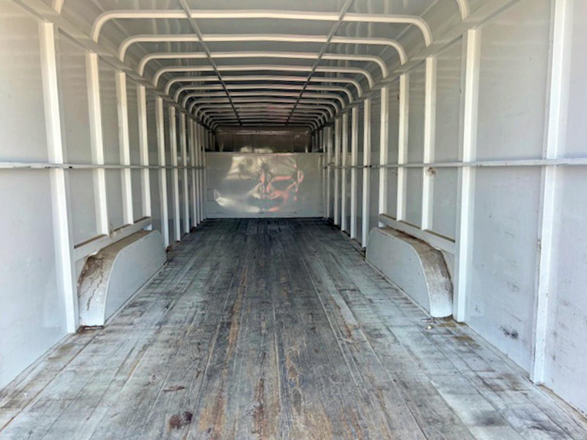 WW USED 8.5'x26' Enclosed Cargo Trailer w/ Rear Ramp Door