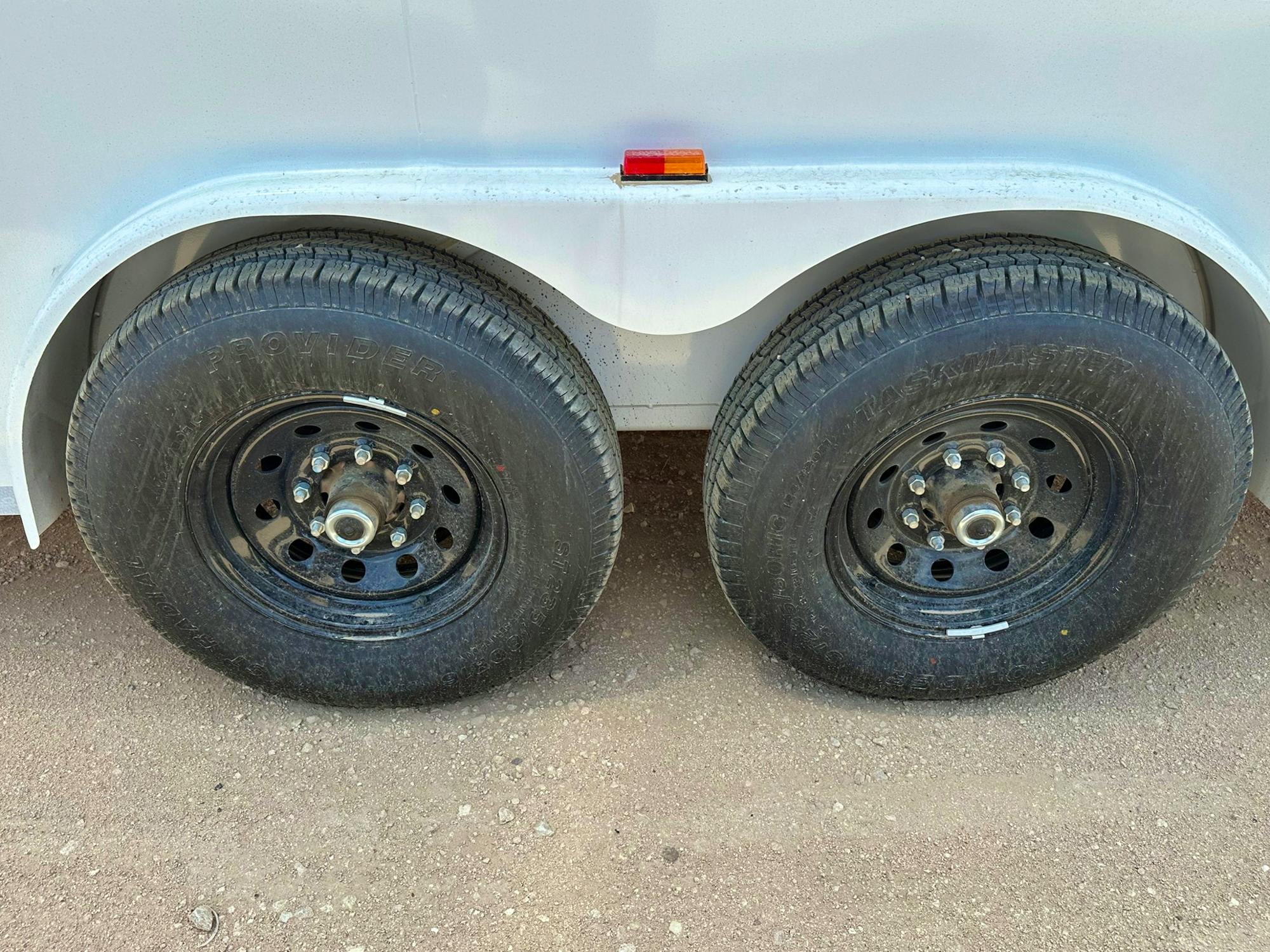 Delco 8'x24' Gooseneck Steel Cargo Trailer w/ Rear Ramp Door