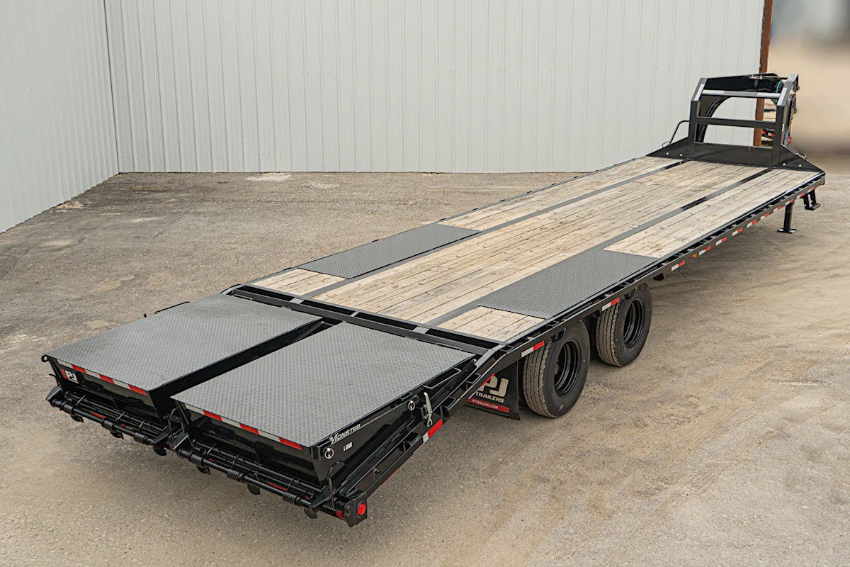 PJ Trailers 32'x102" Gooseneck Low Pro Flatbed Trailer w/ Duals (LD) - Stock #93303 - Image 22 of 28 PJ Trailers 32'x102" Gooseneck Low Pro Flatbed Trailer w/ Duals (LD) - Stock #93303 - Image 22 of 28